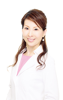 小林暁子