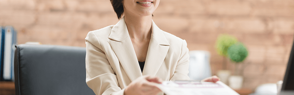 年収500万円以上可能！金融・不動産営業