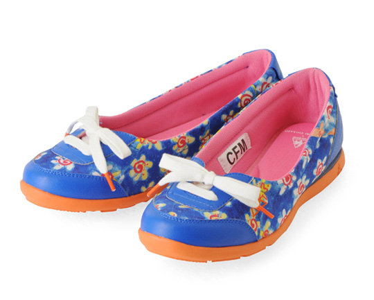 「TSUMORI CHISATO」×「le coq sportif」コラボスニーカー