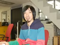 「仕事を通して、サイト運営や企画などWebの専門知識を身に付けることができますよ！」（先輩社員より）