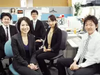 20代～30代のスタッフが活躍中！アットホームな雰囲気でノビノビと成長できます♪