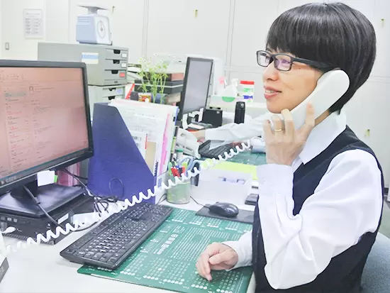大正8年創業の当社は、道路交通安全用品の企画・製造・販売において業界トップクラス！安定した環境です。