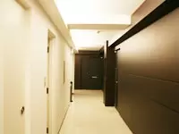 ブラウンとホワイトのオシャレな空間が自慢です！
