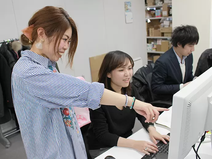 未経験から事務職を始めたスタッフでもしっかりと成長できる環境です！