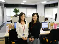 本社オフィスは昨年移転したばかり。1人1人に広いスペースが与えられ快適です。