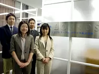 私達が本社のスタッフです。一緒に社員が働きやすい環境を支えていきましょう！