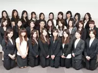20代・30代のメンバーが活躍中。お客様のために、みんなでスキルアップに励んでいます。