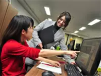ワンフロアでオープンな社内。システムやデザイナーなど他部署とのやり取りもスピーディー！