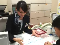 一人のお客様と長く接客できるので、話すことが好き、教えることが好きな方には最適なお仕事です。