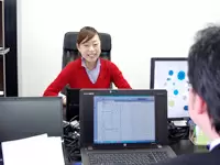 困ったときはチーム戦！経験豊富な先輩たちがフォローするので、安心してください。