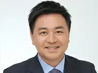 弊社代表の野部です。社員との距離も近いのが当社の特徴です。