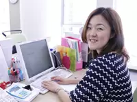2014年春に完成した新社屋。キレイで広々としたオフィスで働けます。