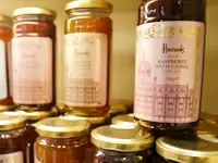 英国内で数々の受賞歴を誇るジャムも人気商品の一つ。