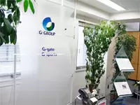 当社エントランスです。ここであなたとお会いできる日を楽しみにしています。