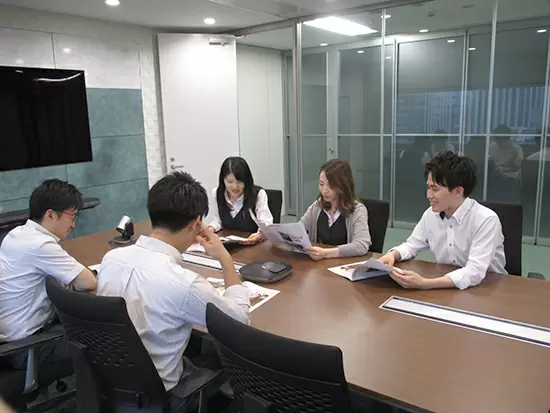 20～30歳代の女性スタッフが中心に活躍中で、チームワークの良い職場です