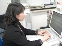 お客様の要望は様々！少しずつ仕事を覚えていきましょう。