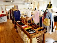 表参道店の様子。ディスプレイにもスタッフの声が活きます。
