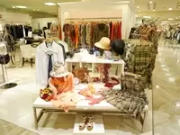 店内のレイアウト、商品のディスプレイはもちろん、イベントも各店独自に企画できるので遣り甲斐があります