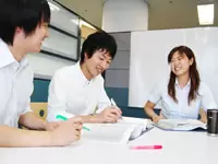 風通しの良いフラットな社風。オン・オフを問わず部署の壁を越えた交流も盛んです