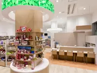 店内右奥には憩いのキッチンスペースをご用意！