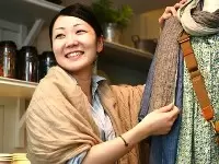 長いお付き合いのお客様も多く、販売の仕事の魅力をしっかり感じられます。
