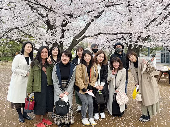 社員の9割が女性。子育てとの両立など働き方にも理解があります。