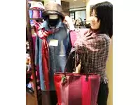 天然素材にこだわったファッションを提案しています。