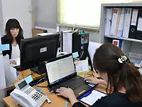 社内では女性が多数活躍中！じっくり長く働きませんか？
