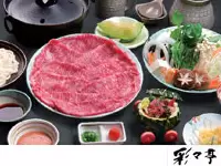 お客様に最高のおもてなしを提供するために、料理や食材にもこだわりを。
