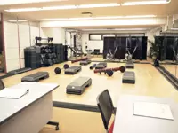 オフィス内のスタジオでは、セミナーやトレーニングを開催。空いている時間は自由に使えます