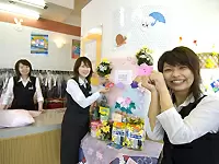 あなたのアイデアで、季節や天候に合わせたPOPや飾りつけなど、お店づくりもお願いします！