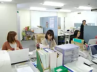 女性が中心の職場なので、居心地がいいですよ。