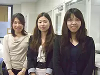 業務上、経理スタッフとの連携が非常に大事です。分からないことは遠慮なく聞いて下さい。