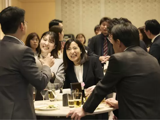 20代～30代を中心に若手世代が多数活躍しています！