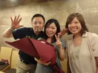 全社員で飲み会！写真は、先輩の事務スタッフと社長です！