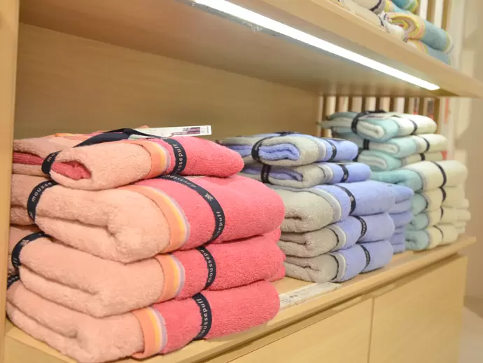 タオル販売では、研修時に“タオルアート”を学んだり、店舗のディスプレイのノウハウが学べます！