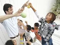 英語力＋学習力＋スポーツに力を入れる『KDI 』。続々と入園希望者が集まっています