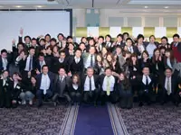 みんな未経験からのスタート。入社2年足らずでトップセールスをあげるメンバーもいるなどチャンスは平等！