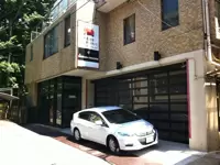 創業から43年に渡って駐車場の運営・管理を手掛けています。