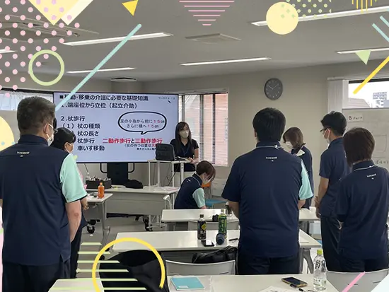 経験や資格は一切不要！研修だけでなく、先輩社員がしっかりサポートするのでご安心ください◎