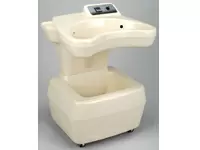 手足温浴器（ゲルマくん）。専門機器を扱いますので、美や健康に詳しくなれちゃいます♪