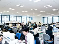 一部上場企業で安定性もバツグン！さらなる成長も見込める将来有望な会社です。