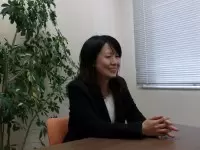 入社6年目、現在6歳と3歳の子供の育児と両立しています。