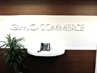 GMOとヤフーの魅力とメリットをコラボした会社です