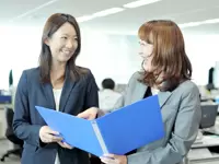 20～30代のメンバーが多数活躍。女性ならではの社内制度をもっと充実させていく予定です。