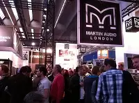 有名アーティストのコンサートやイベントで利用する音響機材を提供する当社です！