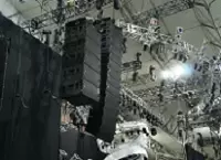 輸入された機材が有名アーティストのイベントに利用されています！