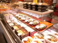 陳列のしかた一つで、一日の売上は全然違うんです。QSCを追求し、繁盛店を作り上げていきましょう！