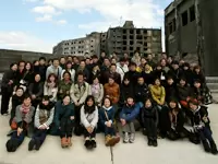 毎年社員研修旅行を実施しています。こちらは2012年の長崎「軍艦島」にて。