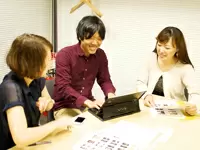社員同士、意見を交わしあうことも♪
